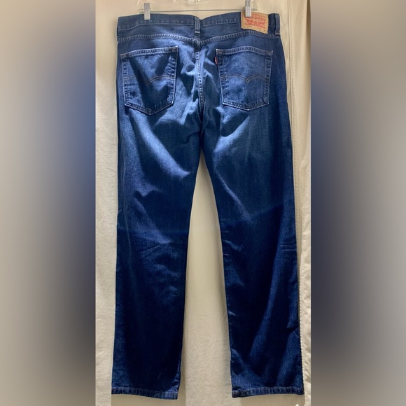 🍀LEVIS JEANS 🍀#HO3 - Picture 1 of 15